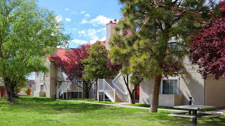 Sonesta ES Suites Albuquerque Exterior