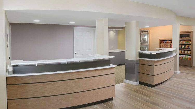 Sonesta ES Suites Albuquerque Lobby