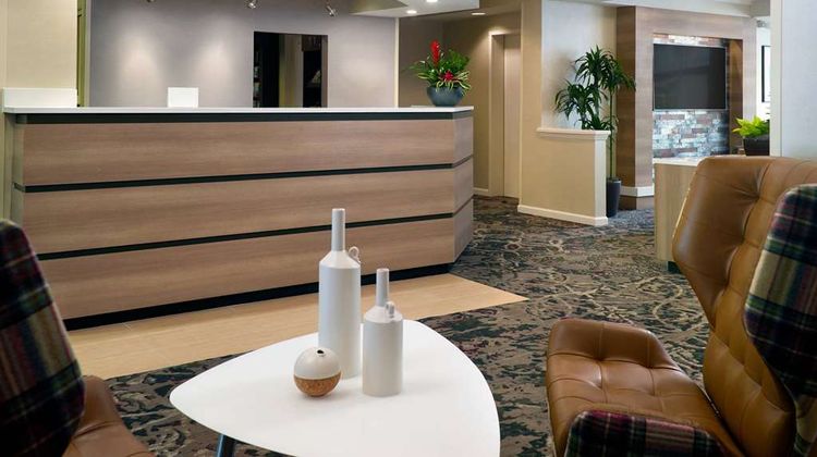 Sonesta ES Suites Atlanta Alpharetta Windward Lobby