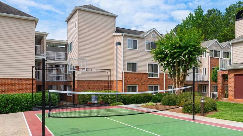 <b>Sonesta ES Suites Atlanta Alpharetta Windward Recreation</b>. Images powered by <a href="https://iceportal.shijigroup.com/" title="IcePortal" target="_blank">IcePortal</a>.