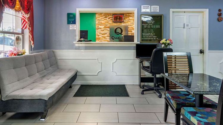 Quality Inn Lobby