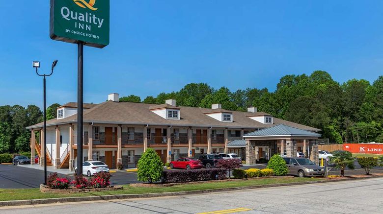 <b>Quality Inn Exterior</b>. Images powered by <a href="https://iceportal.shijigroup.com/" title="IcePortal" target="_blank">IcePortal</a>.