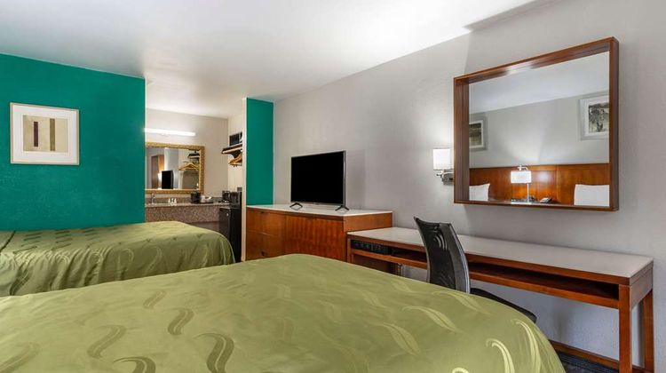 Quality Inn Room