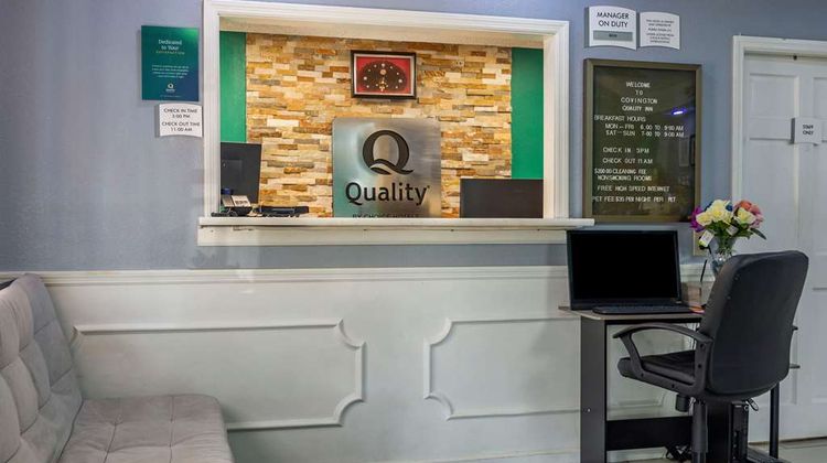 Quality Inn Lobby