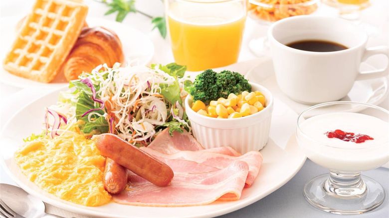 <b>Comfort Inn Tokyo Roppongi Restaurant</b>. Images powered by <a href="https://iceportal.shijigroup.com/" title="IcePortal" target="_blank">IcePortal</a>.