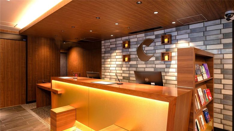 <b>Comfort Inn Tokyo Roppongi Lobby</b>. Images powered by <a href="https://iceportal.shijigroup.com/" title="IcePortal" target="_blank">IcePortal</a>.