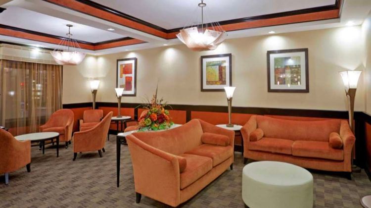 Comfort Inn & Suites Lobby