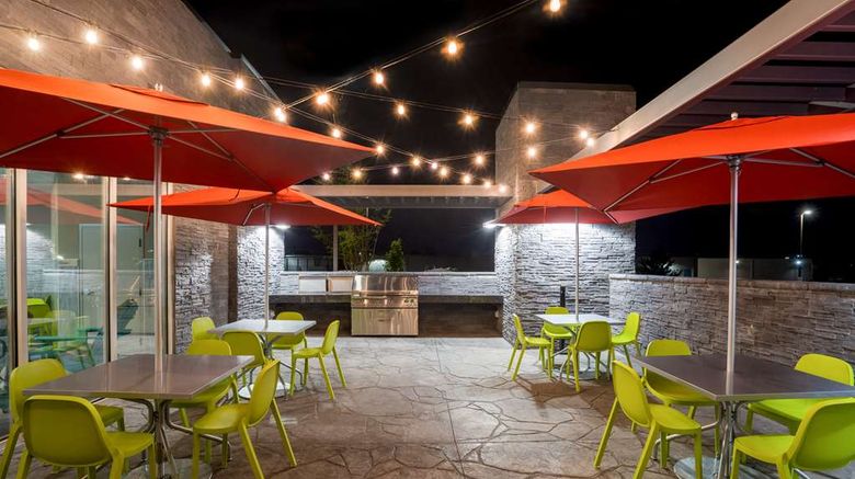 <b>Home2 Suites by Hilton North Little Rock Restaurant</b>. Images powered by <a href="https://iceportal.shijigroup.com/" title="IcePortal" target="_blank">IcePortal</a>.
