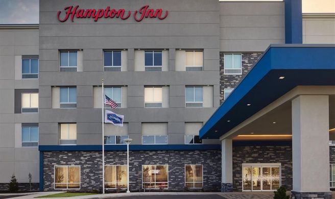 Hampton Inn Redmond Bend Airport Exterior