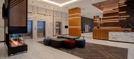 Hampton by Hilton Montreal Downtown Lobby