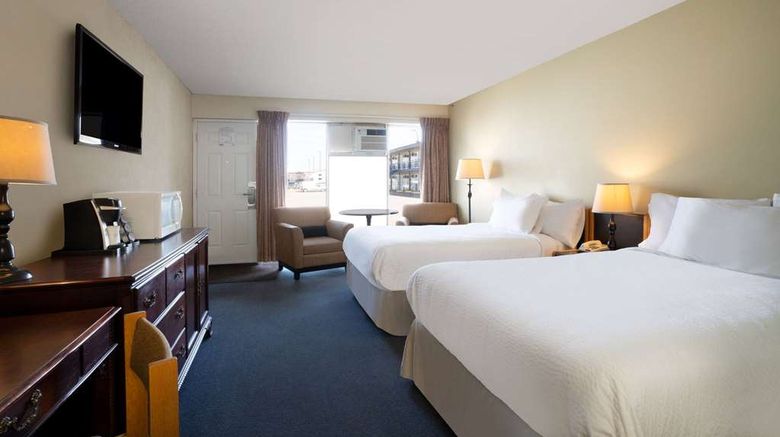 <b>Thriftlodge by Wyndham Regina Room</b>. Images powered by <a href="https://iceportal.shijigroup.com/" title="IcePortal" target="_blank">IcePortal</a>.