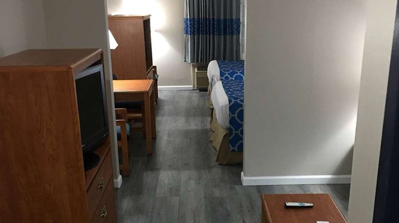 <b>Baymont by Wyndham Adairsville Room</b>. Images powered by <a href="https://iceportal.shijigroup.com/" title="IcePortal" target="_blank">IcePortal</a>.