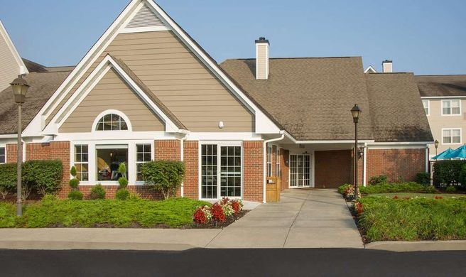Sonesta ES Suites Charlottesville Univ Exterior