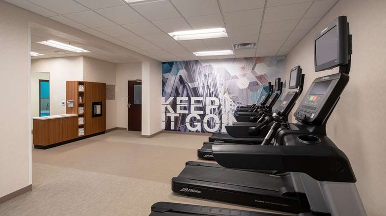 <b>Sonesta Select Nashville Airport Suites Health</b>. Images powered by <a href="https://iceportal.shijigroup.com/" title="IcePortal" target="_blank">IcePortal</a>.