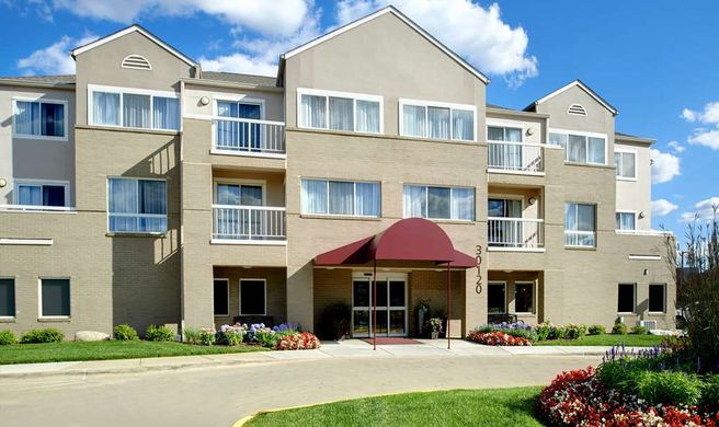 Sonesta ES Suites Detroit Warren Exterior