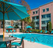 Sonesta ES Suites NO Convention Center Pool