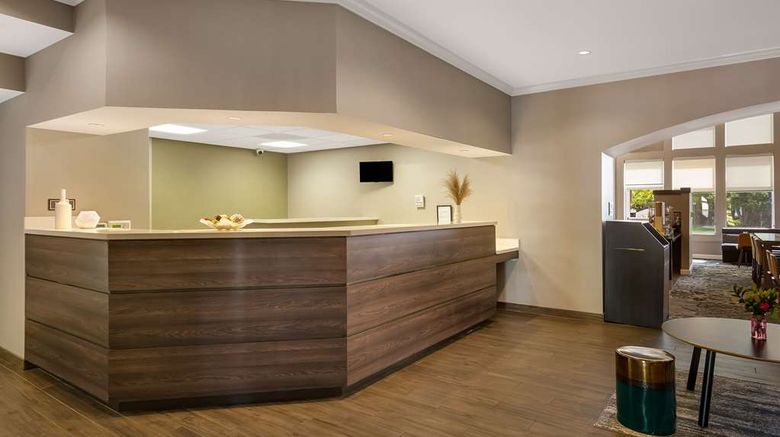 <b>Sonesta ES Suites Parsippany Morris Plains Recreation</b>. Images powered by <a href="https://iceportal.shijigroup.com/" title="IcePortal" target="_blank">IcePortal</a>.