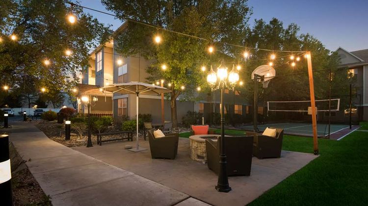 Sonesta ES Suites Reno Exterior
