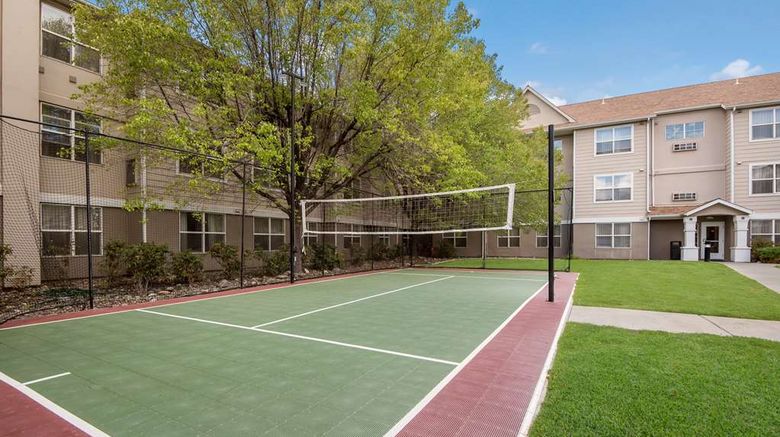 <b>Sonesta ES Suites Reno Recreation</b>. Images powered by <a href="https://iceportal.shijigroup.com/" title="IcePortal" target="_blank">IcePortal</a>.