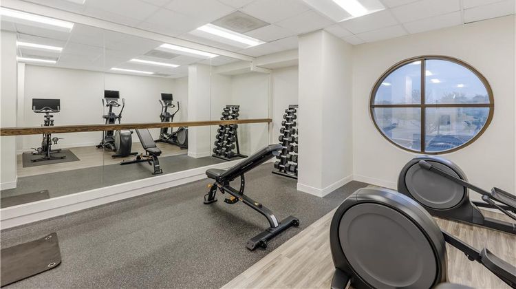 Sonesta ES Suites Downtown Alamo Plaza Health