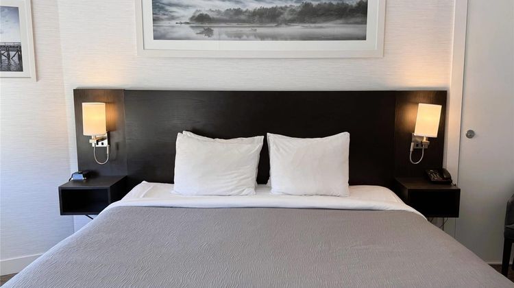 Quality Inn Room