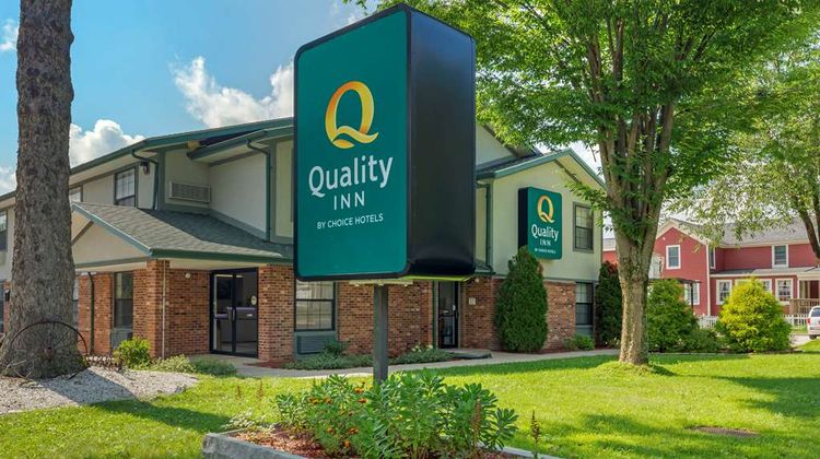 Quality Inn Lee/Berkshires/Outlet Area Exterior
