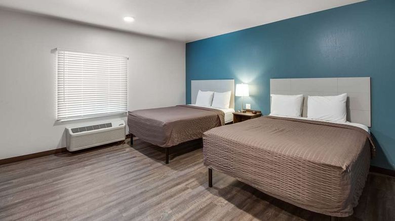 <b>WoodSpring Suites Bakersfield Airport Room</b>. Images powered by <a href="https://iceportal.shijigroup.com/" title="IcePortal" target="_blank">IcePortal</a>.