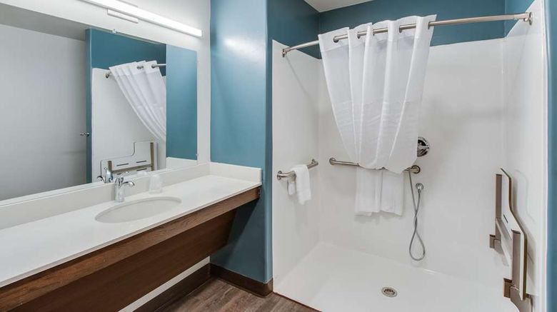 <b>WoodSpring Suites Bakersfield Airport Room</b>. Images powered by <a href="https://iceportal.shijigroup.com/" title="IcePortal" target="_blank">IcePortal</a>.