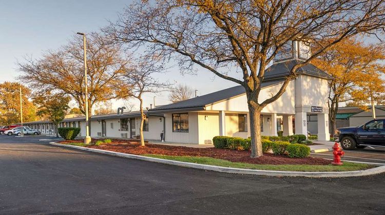 Suburban Studios Exterior