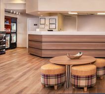 Sonesta ES Suites Baltimore BWI Airport Lobby