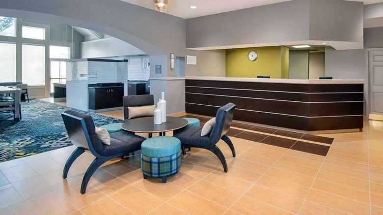 <b>Sonesta ES Suites Kennesaw Town Center Lobby</b>. Images powered by <a href="https://iceportal.shijigroup.com/" title="IcePortal" target="_blank">IcePortal</a>.