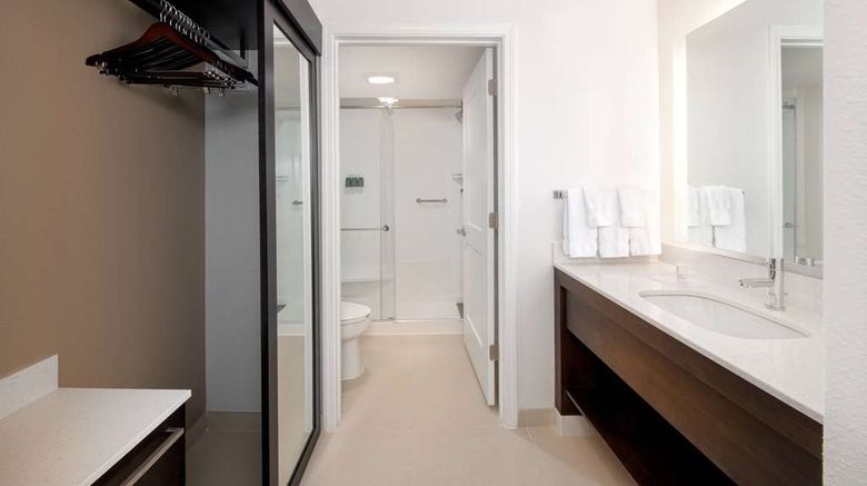 <b>Sonesta ES Suites Kennesaw Town Center Room</b>. Images powered by <a href="https://iceportal.shijigroup.com/" title="IcePortal" target="_blank">IcePortal</a>.
