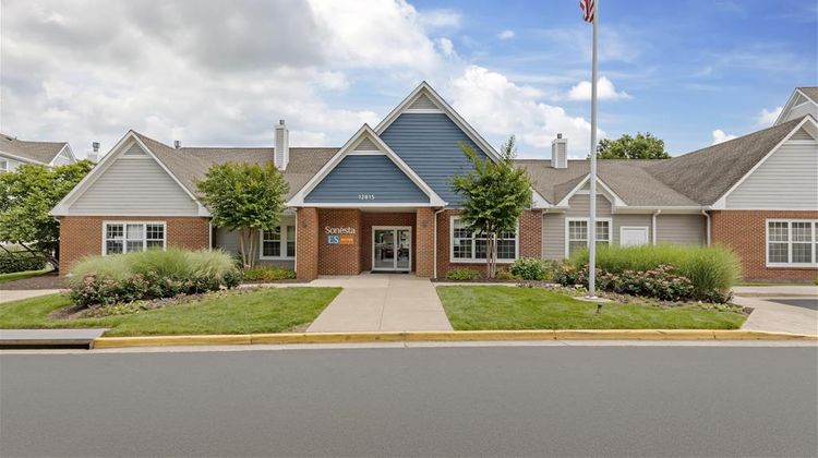 Sonesta ES Suites Fairfax Fair Lakes Exterior