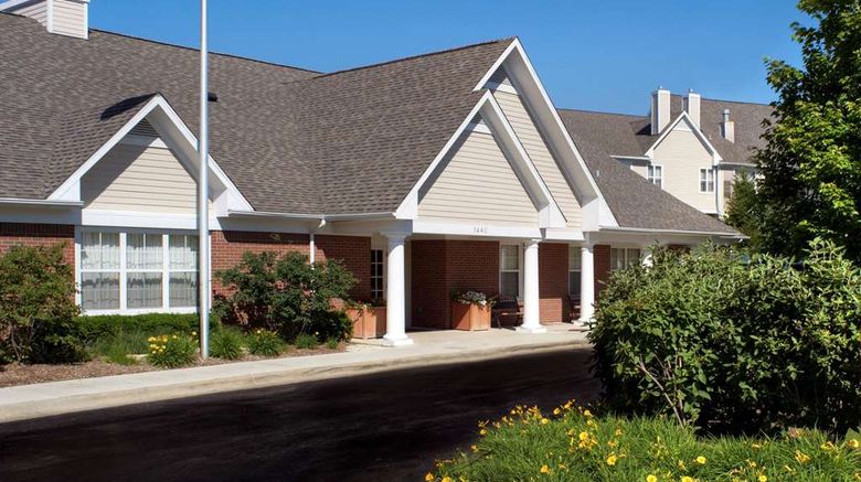 Sonesta ES Suites Chicago Waukegan Gurne Exterior. Images powered by <a href="https://iceportal.shijigroup.com" target="_blank" rel="noopener">Ice Portal</a>.