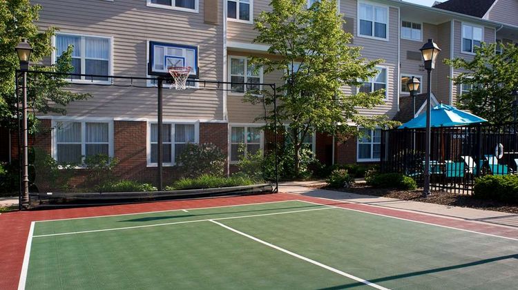 Sonesta ES Suites Chicago Waukegan Gurne Recreation