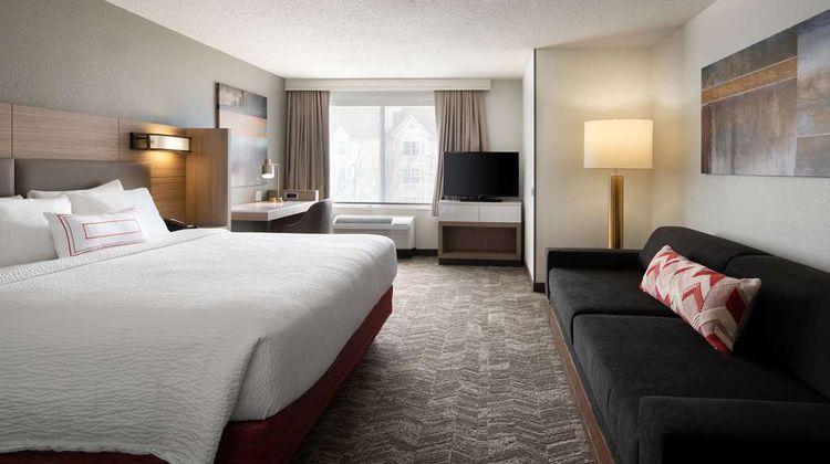 Sonesta Select Seattle Renton Suites Suite