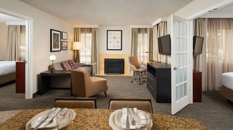 Sonesta ES Suites Nashville Brentwood Suite