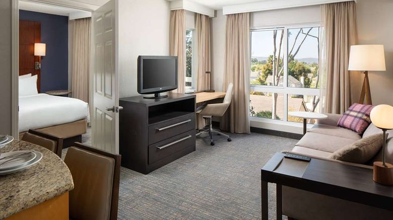 <b>Sonesta ES Suites Carmel Mountain-San Di Suite</b>. Images powered by <a href="https://iceportal.shijigroup.com/" title="IcePortal" target="_blank">IcePortal</a>.