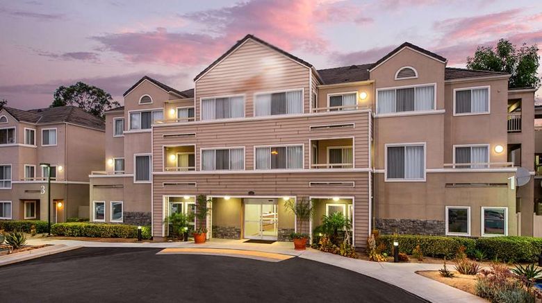 Sonesta ES Suites Carmel Mountain-San Di Exterior. Images powered by <a href="https://iceportal.shijigroup.com" target="_blank" rel="noopener">Ice Portal</a>.