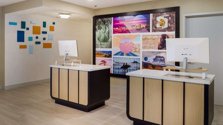 Sonesta ES Suites San Francisco Airport Lobby