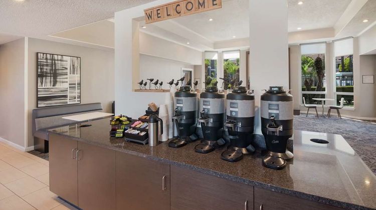 Sonesta ES Suites Huntington Beach Restaurant