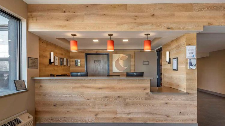 Comfort Inn & Suites Syracuse N. Airport Lobby