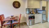 <b>VR Auckland City Room</b>. Images powered by <a href="https://iceportal.shijigroup.com/" title="IcePortal" target="_blank">IcePortal</a>.