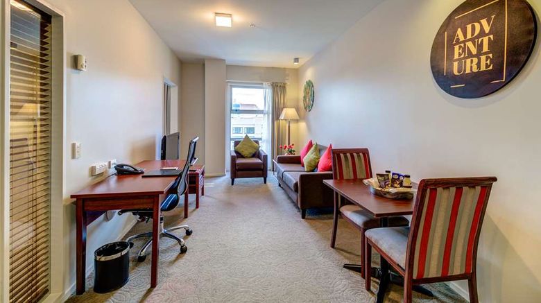 <b>VR Auckland City Room</b>. Images powered by <a href="https://iceportal.shijigroup.com/" title="IcePortal" target="_blank">IcePortal</a>.