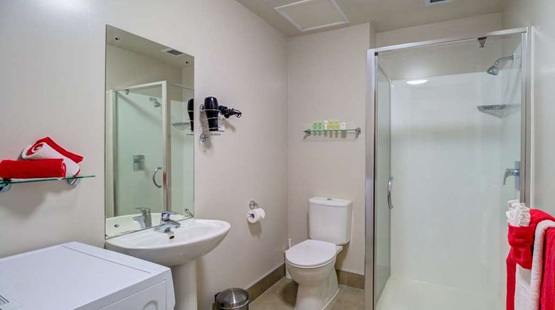 <b>VR Auckland City Room</b>. Images powered by <a href="https://iceportal.shijigroup.com/" title="IcePortal" target="_blank">IcePortal</a>.