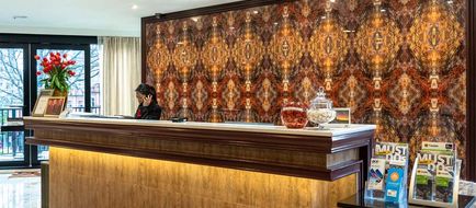 VR Queen Street Hotel Lobby