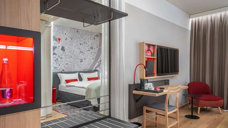 <b>IntercityHotel Budapest Room</b>. Images powered by <a href="https://iceportal.shijigroup.com/" title="IcePortal" target="_blank">IcePortal</a>.