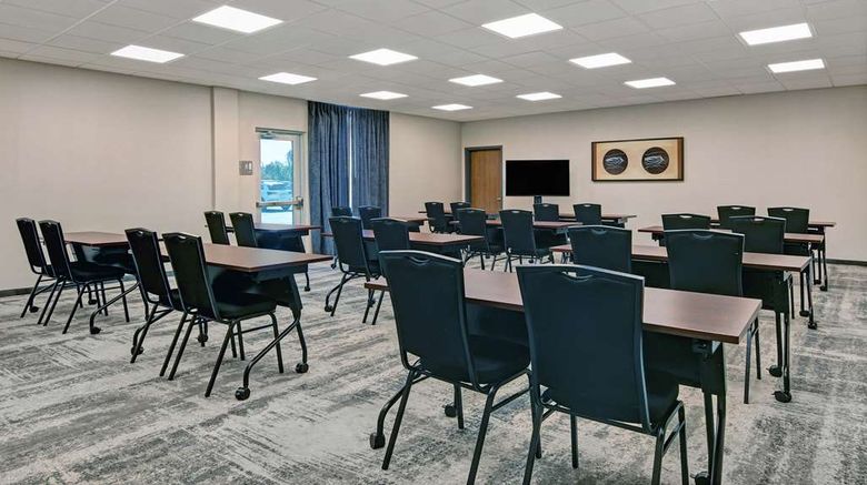 <b>Homewood Sts by Hilton Edison Woodbridge Meeting</b>. Images powered by <a href="https://iceportal.shijigroup.com/" title="IcePortal" target="_blank">IcePortal</a>.