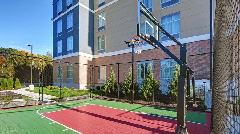 <b>Homewood Sts by Hilton Edison Woodbridge Recreation</b>. Images powered by <a href="https://iceportal.shijigroup.com/" title="IcePortal" target="_blank">IcePortal</a>.