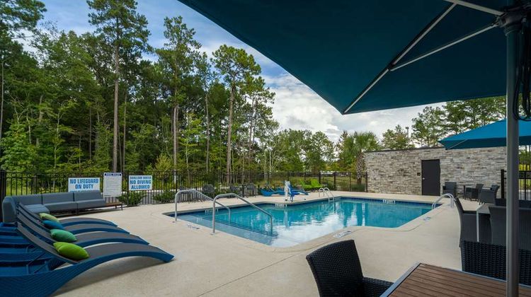 Hampton Inn Hardeeville Pool